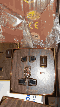 � وصلتنا تصفية سويجات اللون الصاجي 🔔   • شرط الفحص أمام المندوب  • الب...