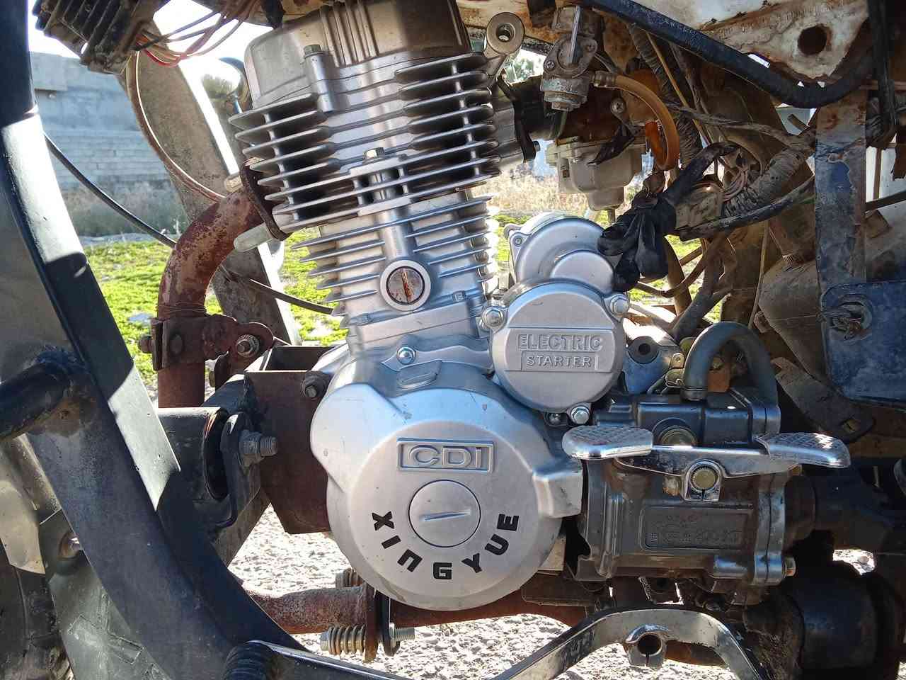 سلام عليكم  ستوته للبيع محرك صفر ماتوح كير بوكس جديد شفتات جديد كهربايات شقاله مابيه كل عيب رقم الهاتف ***********
