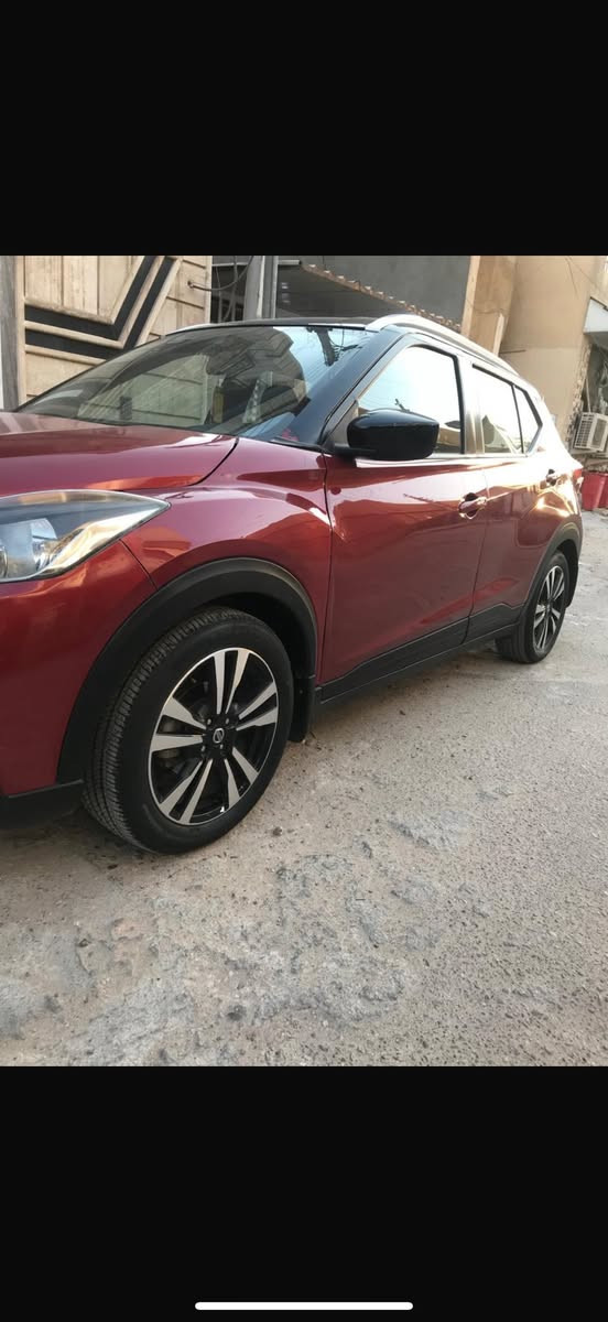 سيارة نيسان كيكس موديل ٢٠٢٠ 
ماشية ٢٤ 
نظيفة  جدا 
حادثها بنيد وجاملغ 
مكانها بغداد المنصور 
سعرها مناسب 
للاستفسار اكثر الاتصال على الارقام 👇 
***********
***********
