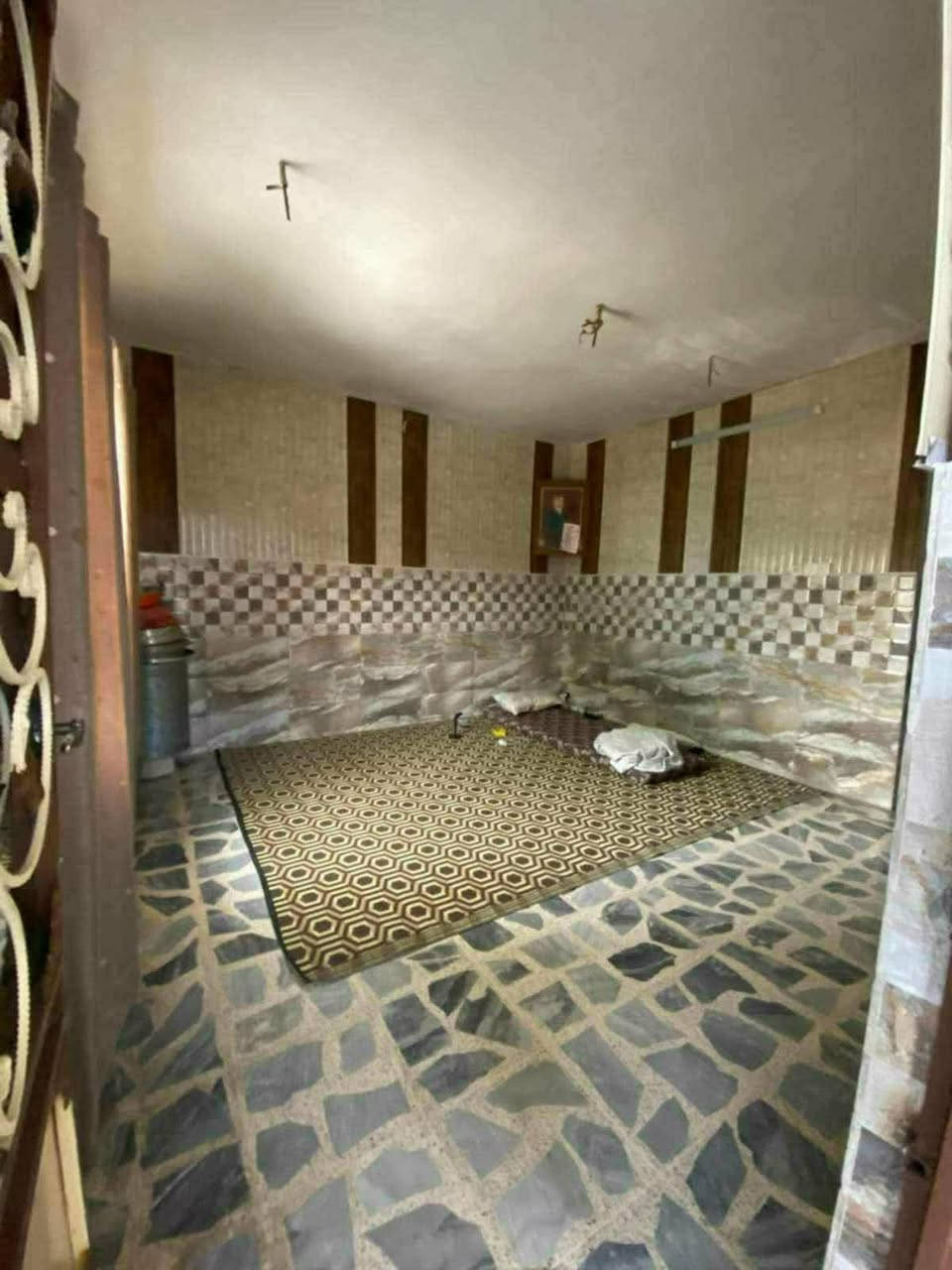 بيت مساحتوا ٢٠٠ للبيع بيارمجة الشرقية الاولى   غرفتيين ومطبخ وهول واستقبال وكراج وبسعر مناسب 92 مليون نقد


**إذا كنت صاحب هذا الإعلان وتريد حذفه لأي سبب، رجاءا أرسل رسالة إلى الدعم الفني**