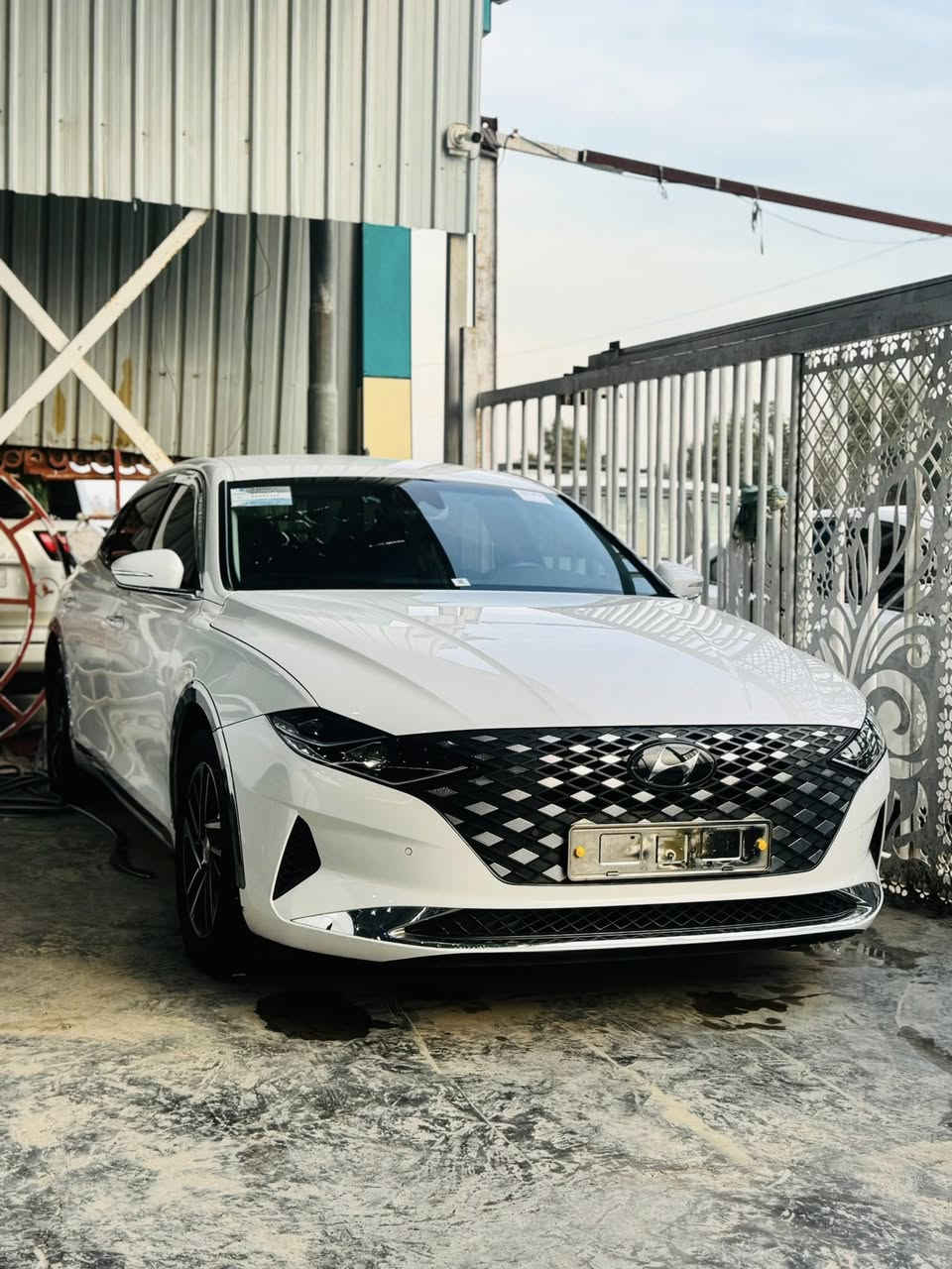 ‏بسم الله الرحمن الرحيم على بركة الله تم ￼وصول إلى معرض سيد حسام  من السيارات الكورية الغاز
‏كانفال 2023 فول مواصفات داخل كر ميديا خمس كاميرات إعداد متوفرة
‏ازيره 2024 فول مواصفات شكل قديم شكل جديد جميع الألوان 
￼￼ سبورتنج 2024 فول مواصفات شكل جديد ￼￼
كي5 2023 ￼ فول مواصفات رصاصي غاز ￼
كي8 ￼ 2023 فول مواصفات جميع الألوان غاز
كي3 2023 فول ￼مواصفات لون أبيض بنزين
￼ سوناتا 2023 فول مواصفات جميع الألوان غاز كوري إعداد متوفرة
مكان بابل شوملي قرب السيطرة 
الاستفسار
***********

‭+٩٦٤ ٧٧٤ ٨٤٥ ٥٦٢٥‬
