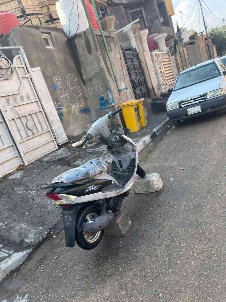 مكان البصره القبله دراجه كفاله شغاله هندرس الكهربائيات كلها شغاله سعر 800 وبيها مجال***********
