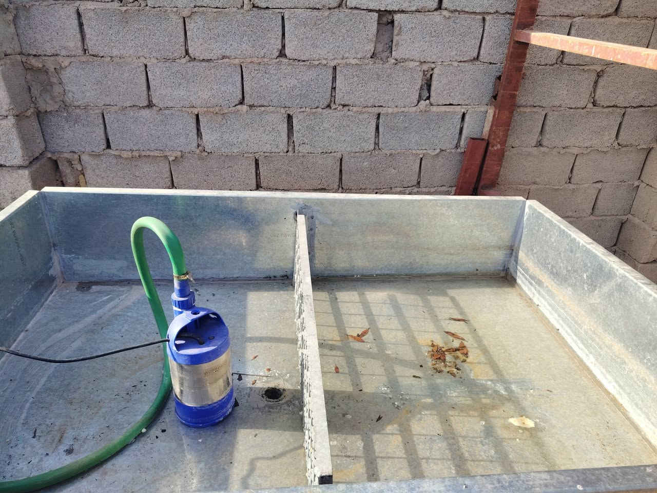 سلام عليكم غراض سمج البيع الكل جديد حوضين +غطاس+شوايات المكان ذي قار قضاء الفجر***********
