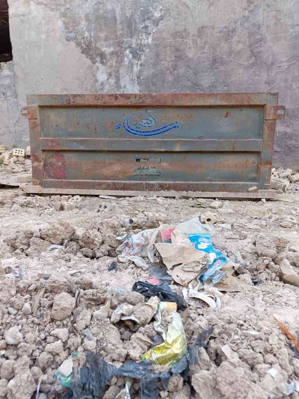 سلام عليكم باب للبيع ***********
