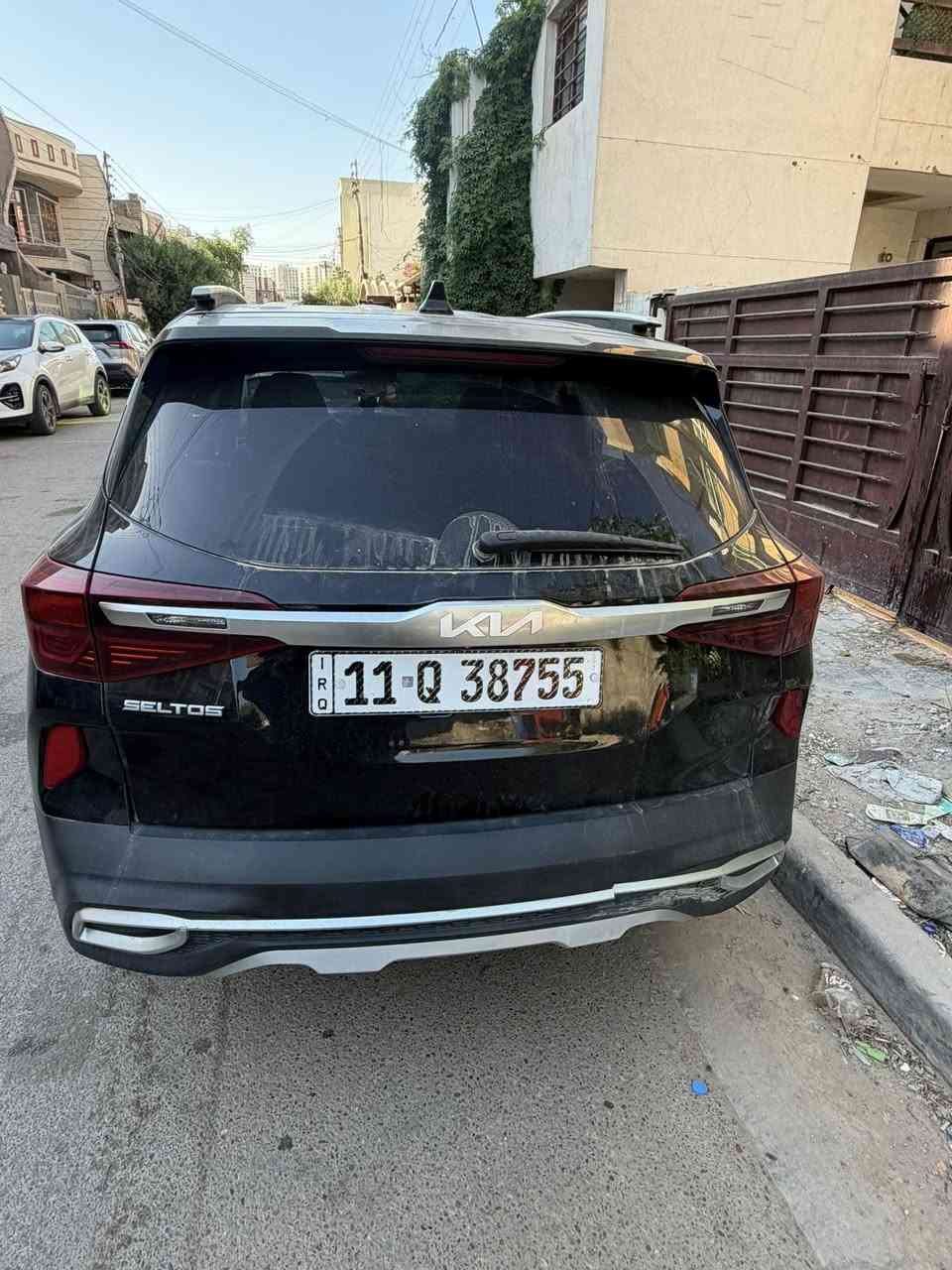 كيا سيلتوز 2023
محرك 2000 
وارد أمريكي 
رقم بغداد
تشغيل عن بعد 
رادارات محيطيه 
رادارات اماميه وخلفيه
قياده ذاتيه
تحديد مسار
ضررها جاملغ يمنى وبنيد
وبيها بارد من باب السايق 
سياره مرتبه وكاعده

مكاني بغداد الدوره 
السعر 165
***********

