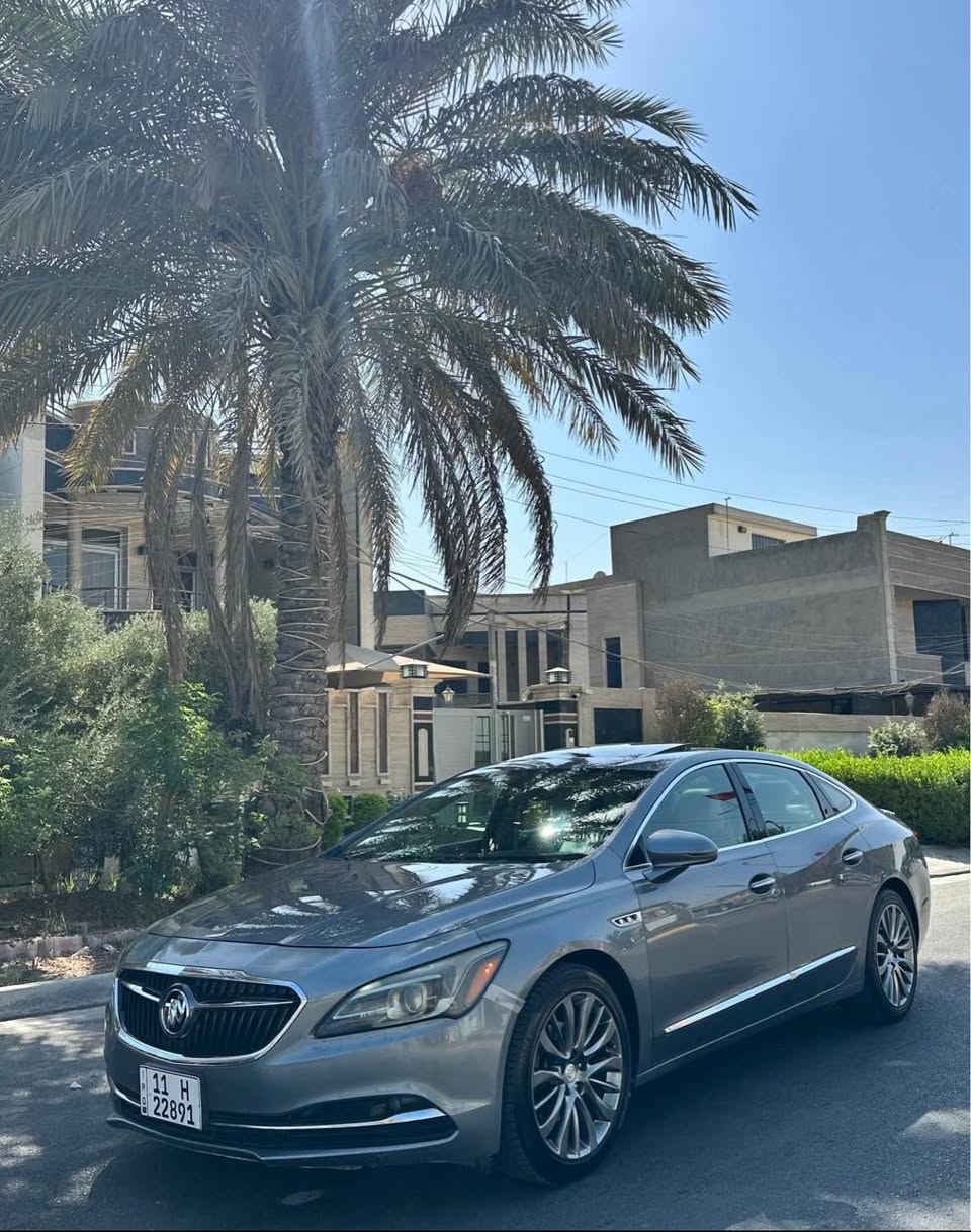 السلام عليكم 
للبيع او مراوس 
 السعر 180 
بيوك امريكي لاكروس موديل 2019 وارد امريكي
حادث جاملغ ودعامية بدون دواخل بدون ايرباك 
ماشية 43
محرك V6 ٦ سلندر 
فول مواصفات 
فتحة سقف بانوراما 
رادارات وتحديد مسار 
مقاعد جلد وكهرباء وخزن ميموري 
شاشة وكاميرا 
انارة ترحيب 
وبعد بيها مواصفات 
قيادتها كلش حلوة وسيارة قوية جدا 
مكان السيارة بغداد السيدية 
*********** بغداد, العراق
