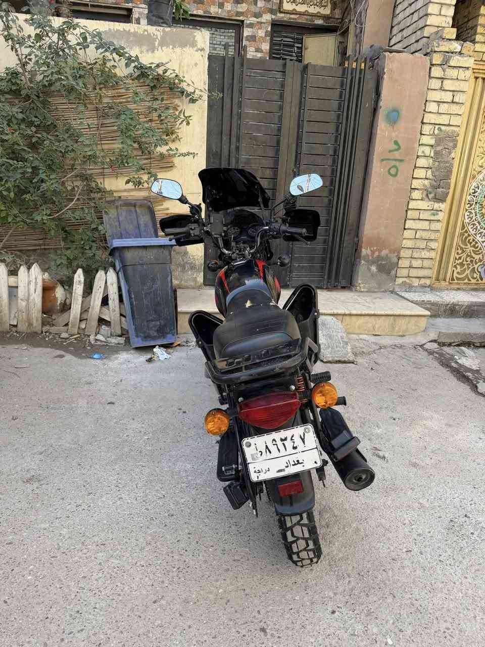 بوكسر ٢٠٢٣للبيع مرقم  وسنويه تحويل ثاني يوم كفاله عاكه الدراجه استعمال شخصي سعرها مليونين و٤٠٠ وبيها مجال مكان البلديات ***********
