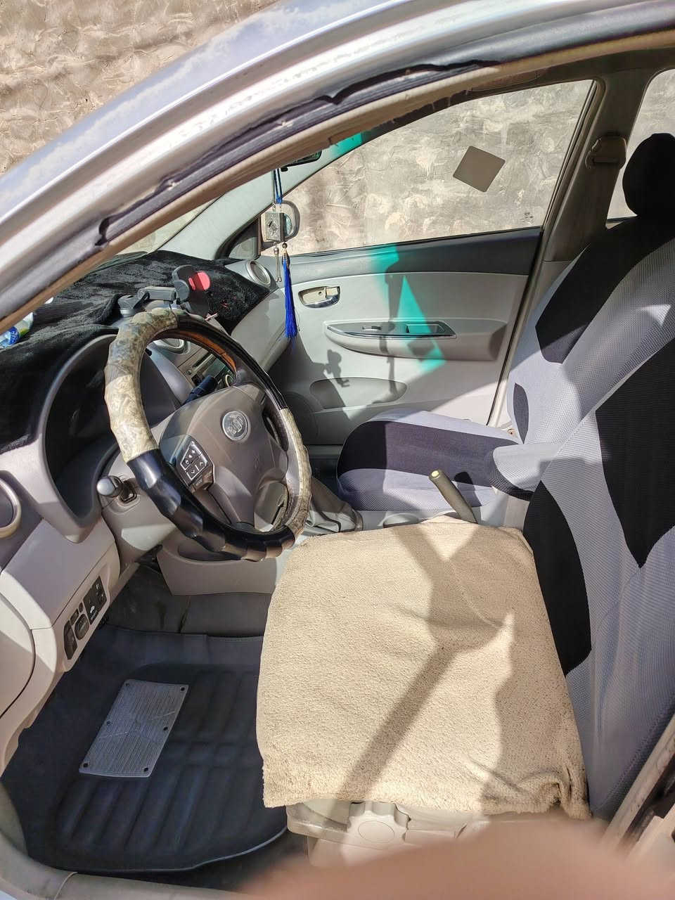 2014 جي ثري السياره مثل ماوضحه بالصور نضافته 60 بالميه
رايدله ترايب 
ملاحضه السياره بيه تنقيص وتبخير 
سنويته لحد 2030
رقم بغداد انكليزي
المكان كربلاء  الحر. 
السعر 35 وبيه مجال 
وهذه رقمي ***********
