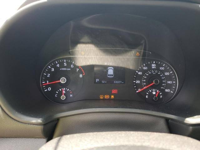 سلام عليكم صول موديل21 امريكي حادث جاملخ فقط بدون دواخل مكفولة من كلشي بجم كبس مواصفات اس سيارة على وضع شركة بدون ايرباك سعر١٣٥ رقم اربيل بسمي تحويل وكاله عنوان بغداد حي اور هاتف ***********
