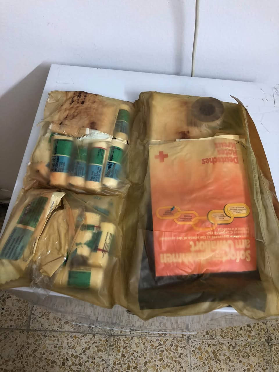 حقيبة اسعافات أولية مرسيدس أصلي للبيع


**إذا كنت صاحب هذا الإعلان وتريد حذفه لأي سبب، رجاءا أرسل رسالة إلى الدعم الفني**