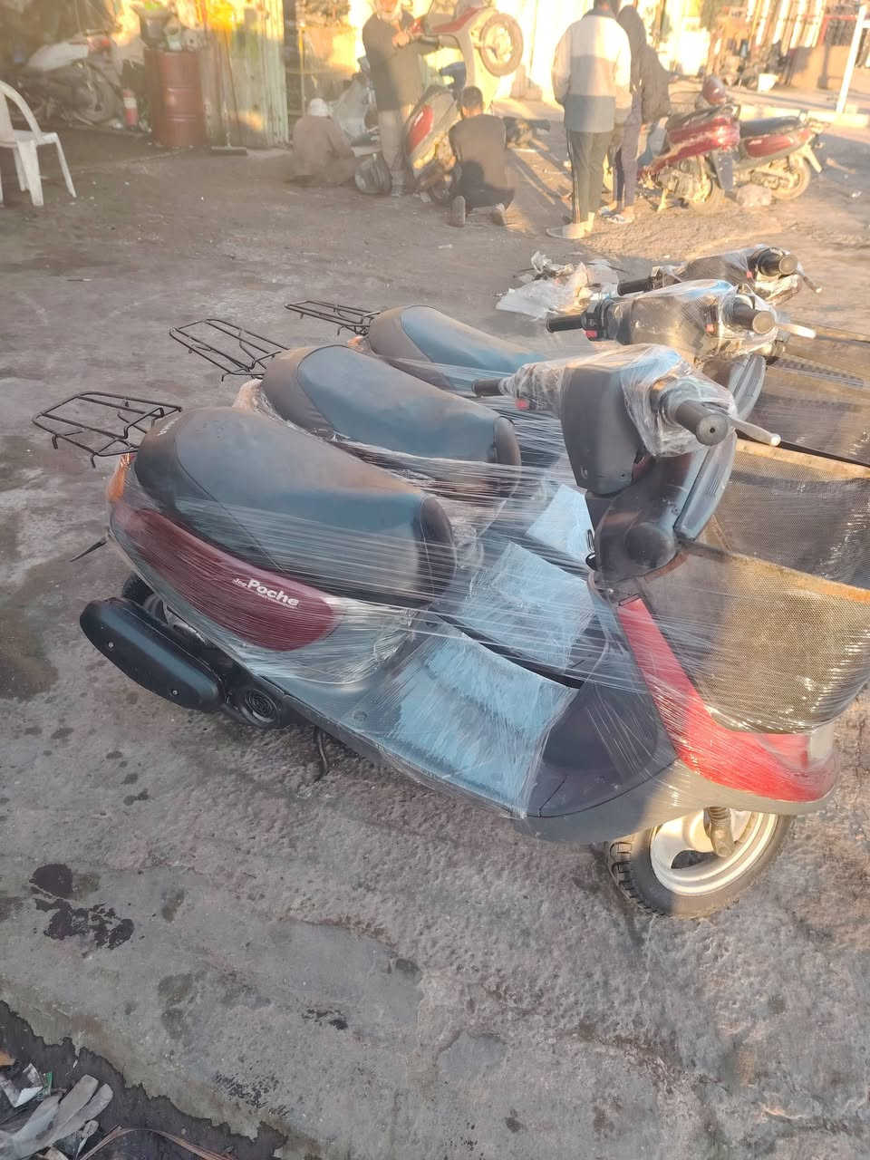 سلام عليكم اخوان دراجات منغولي
مستعمل نضيف نضافته ٦٠ بل ١٠٠ السعر ٣٠٠ للوحده كلهن شلعه ٢٥٠ الف مكاني كربلاء كنطرت السلام *********** هاذه رقم راعيهن مكلف بل نشر غير متواجد فيس
