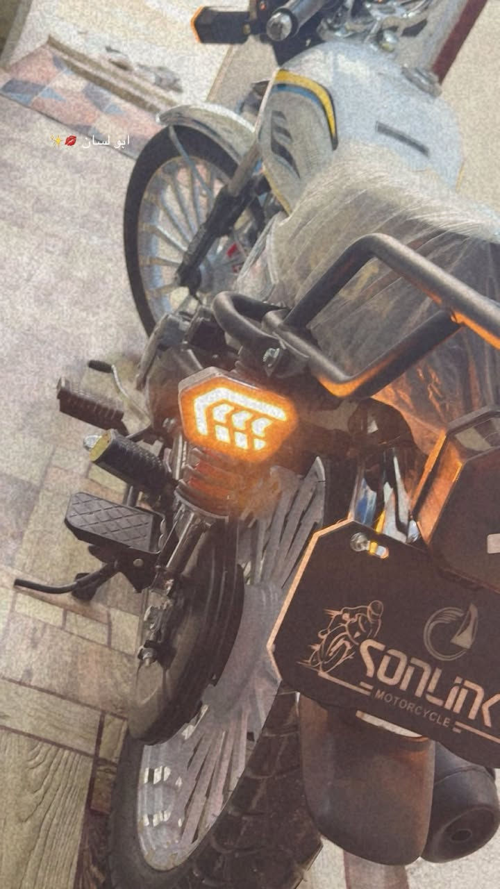 سلام عليكم دراجه يراني. 5 كير ما صار هواي من خذتها دراجه جديده. كلش سعر 900. ***********
