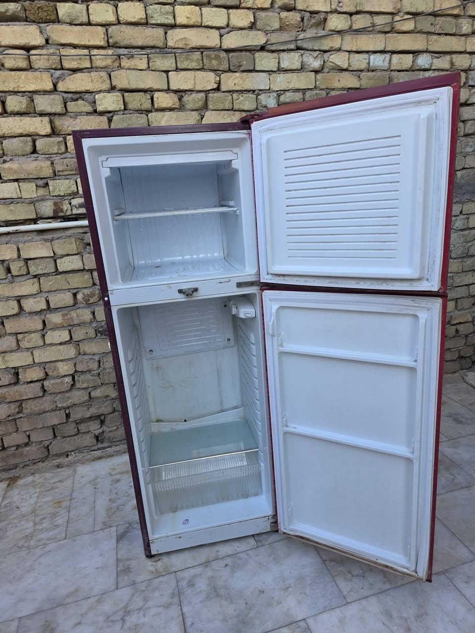 سلام عليكم ثلاجه البيع شرط تجميد جديد كلش 200 وبيهه مجال❤️


**إذا كنت صاحب هذا الإعلان وتريد حذفه لأي سبب، رجاءا أرسل رسالة إلى الدعم الفني**