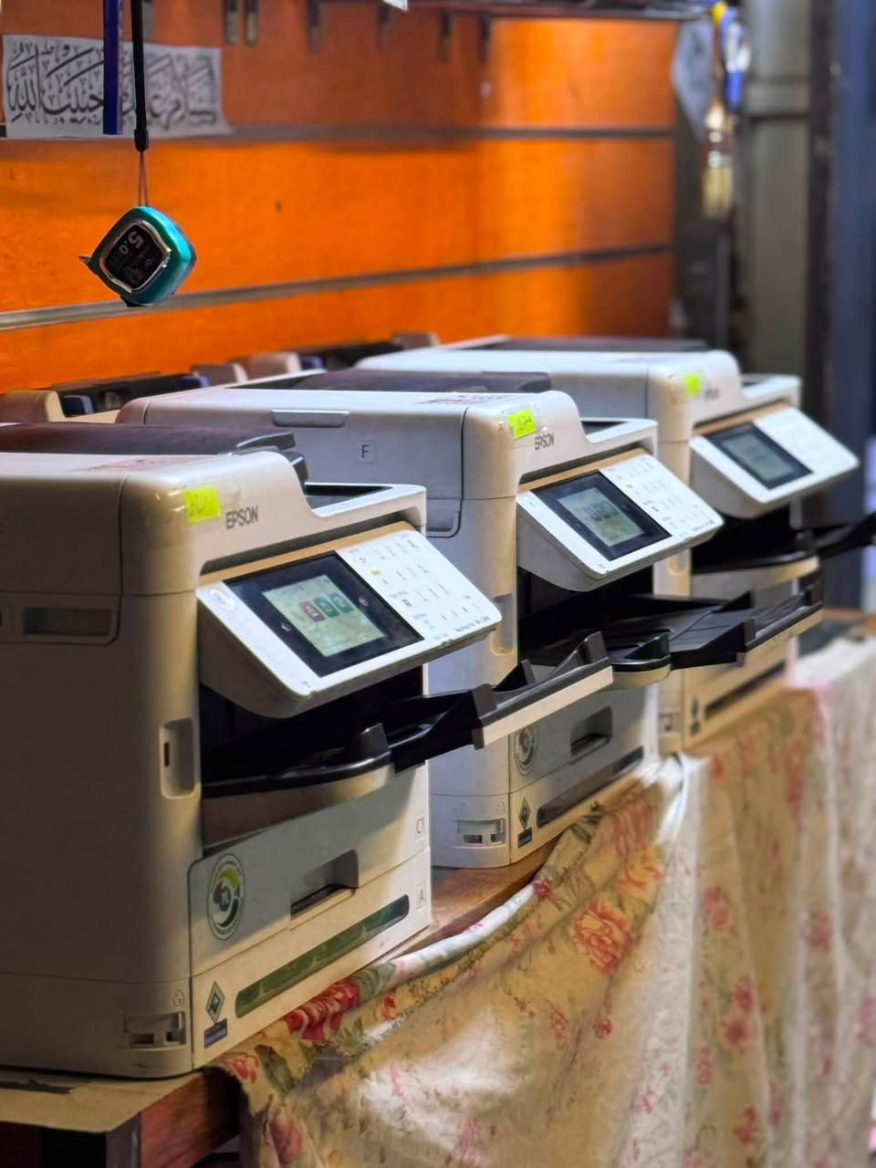 طابعات عدد ٣ hp
طابعات عدد ٣ ابسون 

السعر نهائي ٢ ونص مليون السعر مغري جدا 
للاستفسار الاتصال ***********
