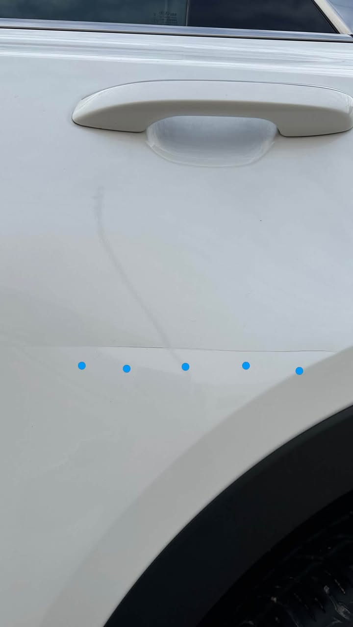 السلام عليكم 

سورنتو للبيع او مراوس ب لاندكروز 2014 و جوه 

مديل 2021 خليجي فول مواصفات 6v

مكفوله كفاله عامه ماعدى بارد موضح في المنشور 

رقم بغداد بسمي هزه جديده 

للستفسار *********** 

📍 مكان السياره ميسان العماره 

🟥 غير متواجد ع الفيس
