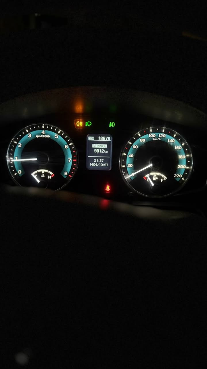 للبيع بيجو بابل 2025 
ماشية 18الف
المواصفات/
1ـ تحكم ستيرن
2ـ شاشه
3ـ كامره 
4ـ حساسات خلفيه
5ـ كشنات الاماميه كهرباء
6ـ ايرباكات عدد 2
7ـ ABS
8- الايت الأمامي auto matek
9- حساس بالماسحات عند المطر 
10- اربعه دسك 
11- مري شفط+ اشاير بالمري 
12- محرك 1800 فرنسي
السيارة مكفولة كفالة عامة من كل شيء 
رقم بغداد باسمي 
السعر95 وبيه مجال 
العنوان بغداد مدينه الصدر ***********
