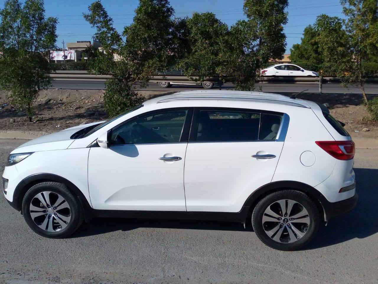 السلام عليكم
سبورتج ٢٠١١ خليجي محرك ٢٠٠٠

رقم بغداد  سياره  ما بيها نقص  بدون ضربه وصبغ   سعر 143وبيها مجال

عنوان بغداد الدوره    ***********
