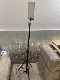 ستاند • اضاءة LED • بالعافية