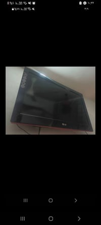 للبيع بلازمه شغاله نظيفه استعمال قليل  حجم ٣٢ مكان بغداد الحريه سعر// ...