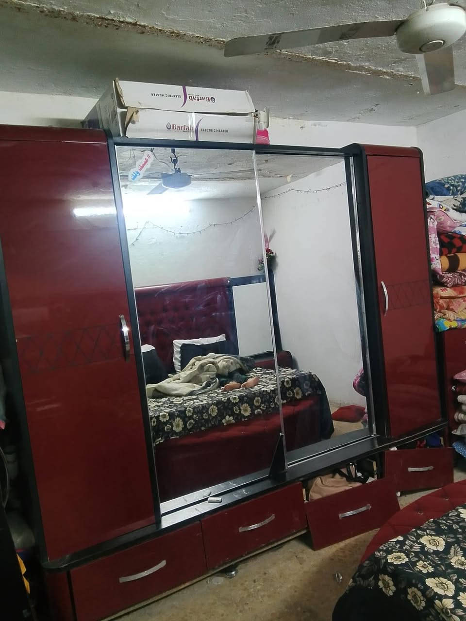 للبيع غرفه أخشاب تركي متوازي لغرض الشيله
السعر ١٧٠وبيه مجال حك الجيه بيع مستعجل
الشراي يتصل ***********
