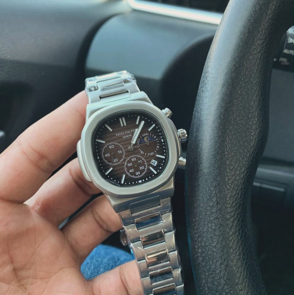 ساعة تخطف الأنظار من أول نظرة 😎✨

💎 تصميم فاخر من الآخر
⏱️ كرونوغراف عملي + دقة عالية
🖤 لون ملكي يليق بكل ستايل
🔗 ستيل ثقيل وجودة تعيش وياك

🔥 مو بس ساعة… هاي هيبة!

💥 إذا تحب التميز وتكسر الروتين
هاي الساعة صُممت إلك أنت


**إذا كنت صاحب هذا الإعلان وتريد حذفه لأي سبب، رجاءا أرسل رسالة إلى الدعم الفني**