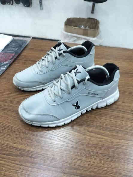 سلام عليكم احذيه باله نضيفات
القياسات من 40 لحد 42 سعر 
القطعه 10 الاف مكاني ناصريه 
حي اريدو شارع مستشفى القلب 
الاتصال او مراسله عله صفحه
***********
