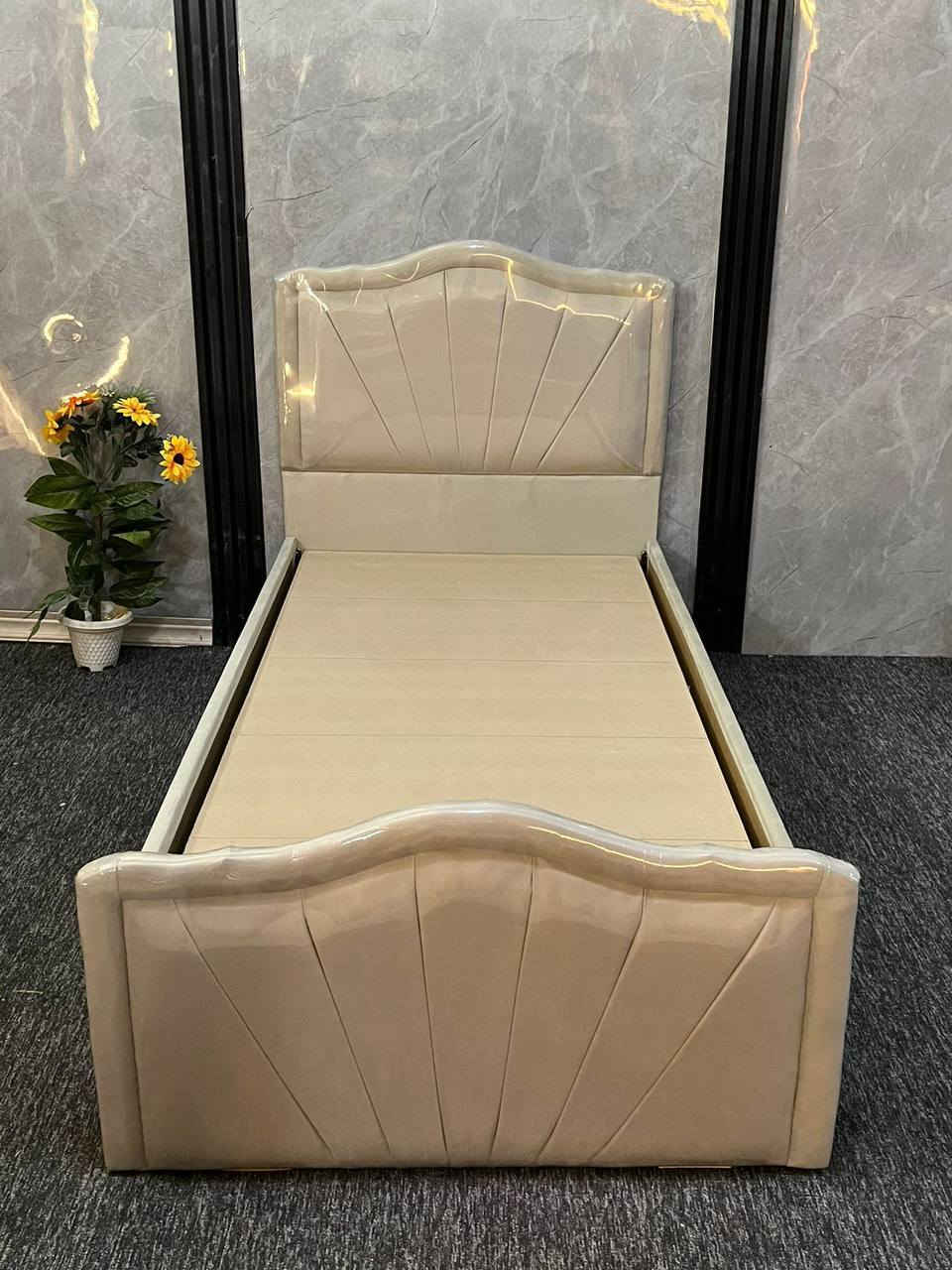 سرير دوشمه عراقي
#قياس 90 في 190


**إذا كنت صاحب هذا الإعلان وتريد حذفه لأي سبب، رجاءا أرسل رسالة إلى الدعم الفني**