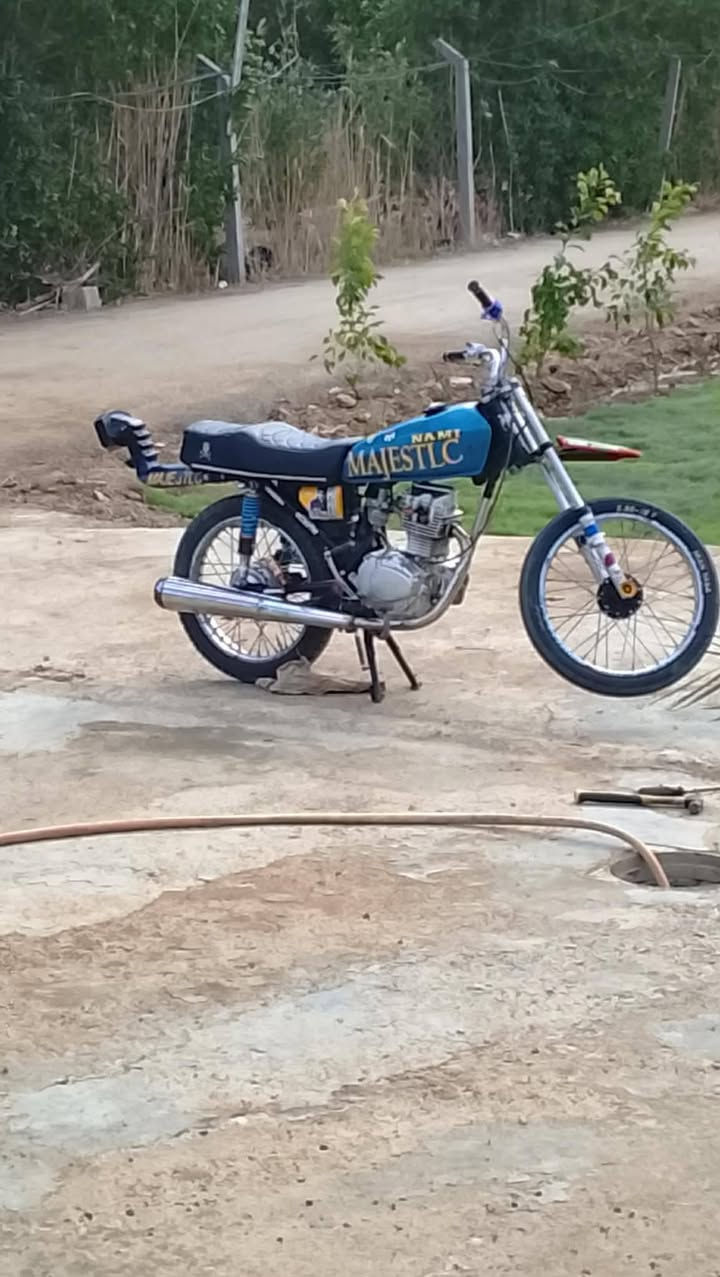 سلام عليكم دراجه شلامجه للبيعلشراي خلي يراسلني خاص السعر ٦٠٠ وبيها مجال


**إذا كنت صاحب هذا الإعلان وتريد حذفه لأي سبب، رجاءا أرسل رسالة إلى الدعم الفني**