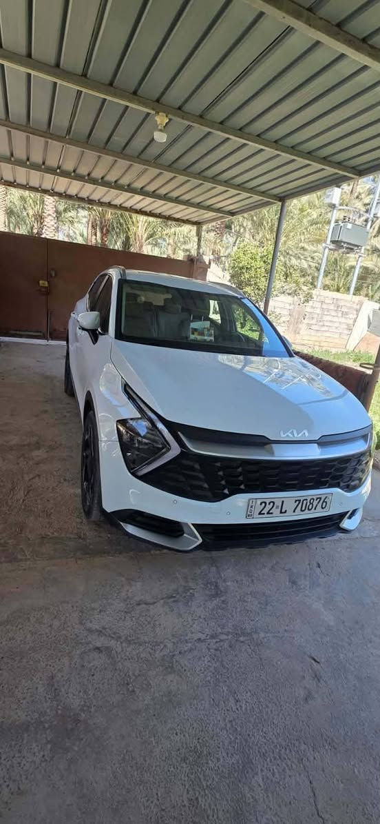 سبورتج موديل ٢٣ ماشيه ٤٠ الف
بصمه 
هند بريك دكمه 
رادار جانبي 
كشنات تدفئه 
ستيرن تدفئه
شفتات ستيرن 
شاشه كار بلي 
شحن واير لس 
نظام اوتو هولد 
نظام تزحلق 
نفكيشن 
لايتات فول ال اي دي 
حساس امامي خلفي 
تبريد شاشه 
جنطه كهرباء 
حمالات بلكشن ومداخل يو اس بي
قطعتين تبريد وتبريد مناخي 
ويل ١٩ 
مري شفط 
دخول ذكي 
لايت متحرك 
فول تحكم ستيرن 
سبير منازل 
 رقم جديد كامل دينار متصرف على السياره  
السعر ٢١٥ دولار وبيها مجال
مكفوله من الصبغ والتبديل والبارد
*********** واتس
اثير
***********
