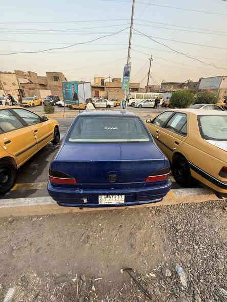 سلام عليكم بيجو فرنسي 306 
موديل 2002 مصبوغا عام 
تخم تاير جديد 
كير مكينه خير من الله 
كهربائيات كلها شغاله اشتير لايتات شاشه 
لايت زنون عالي 
حداديه 80‎%‎ 
السعر 39 وبيها مجال 
هـ*********** واتساب
