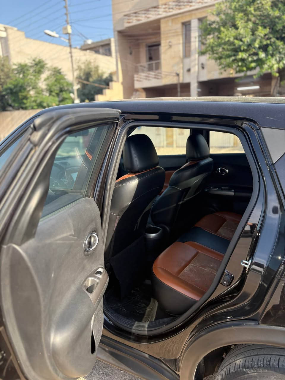 الموديل:نيسان جوك 2018
المواصفات الاقليميه:خليجي
حاله : مستعل
نوع الوقود : بنزين
ماده المعقد : جلد
اسطوانه :16
عدد مقاعد : 5
حجم محرك :1.6
رقم الشاصي :SJNFBAF15U7386548

0770 445 4734 Singapore
