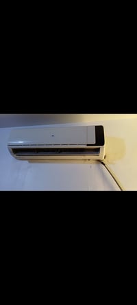 سبلت طنين تدفئه وتبريد للبيع  شغال  300 الف  مكانه بغداد  07702662139