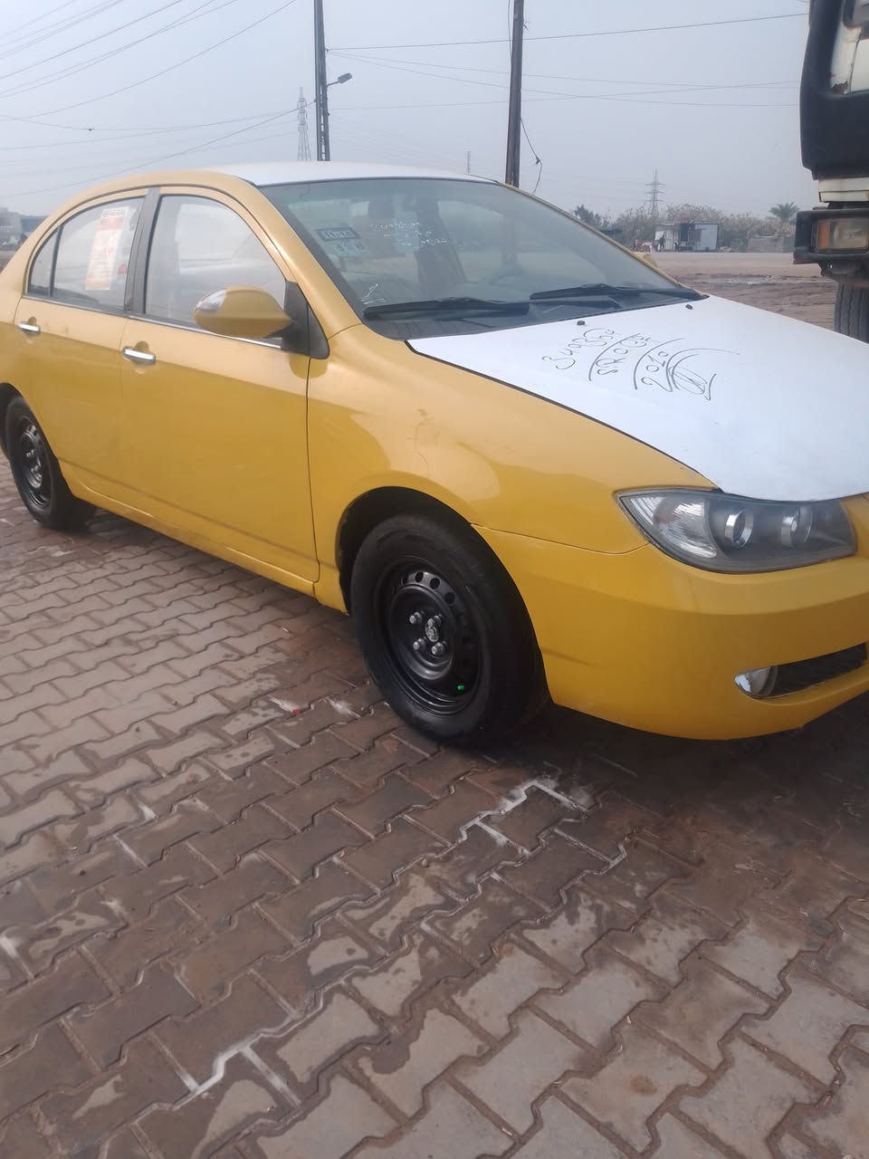 ليفان 620رقم واسط موديل 10سنويه 27هيئه وغرامات مصفره مكفوله من الضربه والتبديل سياره جاهزه سعرها 33 الاستفسار***********//***********مكان واسط
