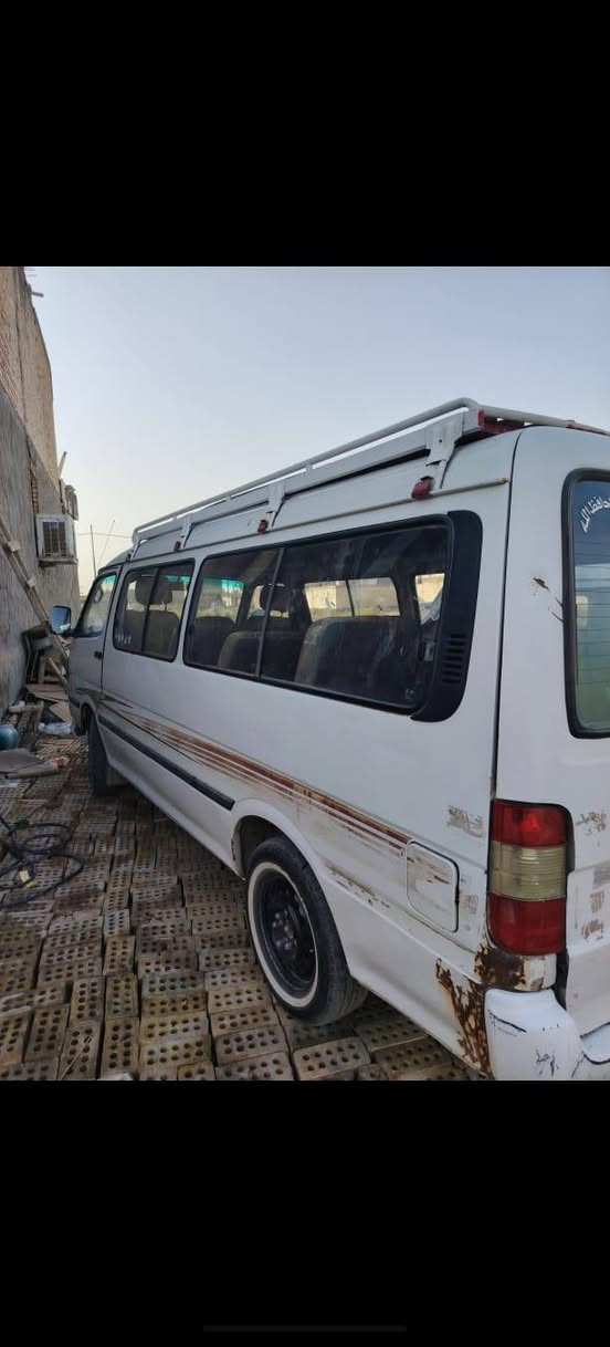 السلام عليكم فتون للبيع السياره خير من الله مكينة وكير وكسل كفالة مابيه قطرت صبغ كهربايات كلهة شغالة تخم تاير ابيع وكالة عارضة ٤٨ وبيهة مجال حك الجية الرقم ***********موديل ٢٠١٤

