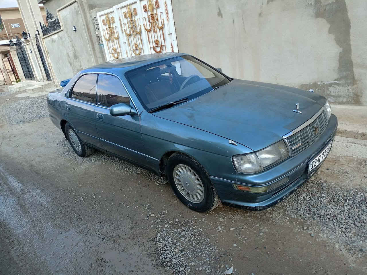 بطة موديل 93
صبغ جماليه بدون معجون 
و الكير والمحرك شرط المحرك vvt 
السنوية باسمي السنوية جديد لي 2029 
السعر ٦٥ اوبيه مجال حك الجيه
*********** 
السيارة موجودة موصل برطلة
