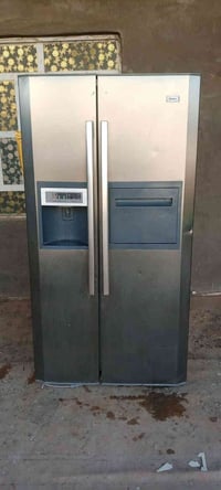 ثلاجه كبيرة • ضمان • منطقه الدبله