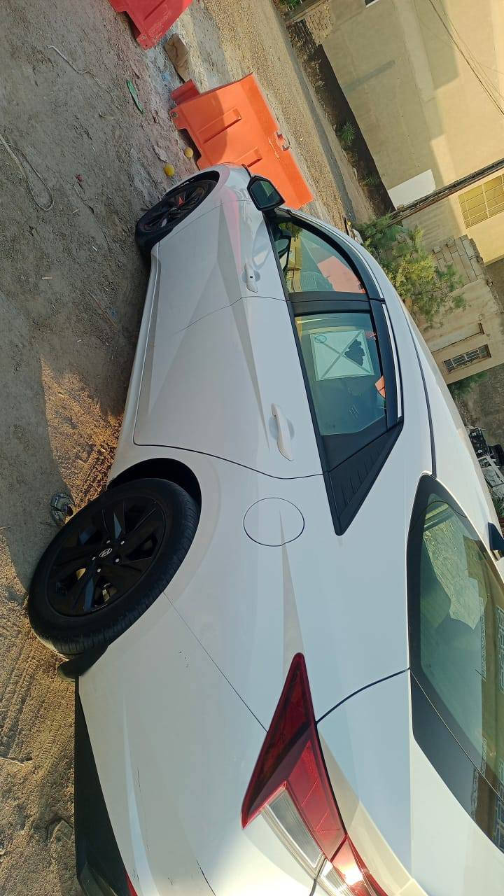 النتراء 2021امريكي
قطعتين جاملغ وبنيد إرباك طاك دشبول
147وبيه مجال
حله 
***********
