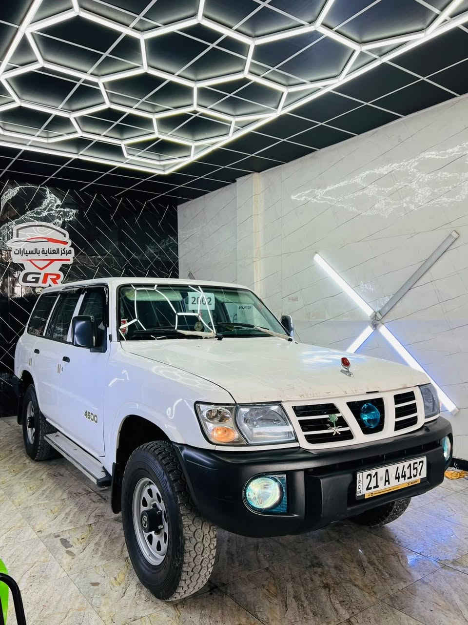 سلام عليكم عندي نيسان باترول 2002محسن داخل ابيض سياره تخم تاير دلوب صدر امامي خلفي روس رواط جدد مكينه عل بلاد تبريد ثلج السياره كامله على أخير حبايه المكان ديالى بلدروز ***********.
