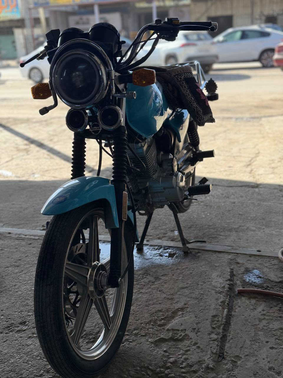 سلام عليكم لبيع  ديوان سمائي مديل ٢٠٢٣ طالعه ب٢٠٢٤ امرقمه لون بلاديشرط مكتوب  بسنويه ورقم  الدراجة جديدة جدبدة بمعنى الكلمة محرك ١٥٠  وكيلها ثامر خلخال 
الدراجة كفاله عامه من كلشي  السعر مليونين وميتين وخمسين ٢٢٥٠ 
مكانه كربلاء رقم التليفون ***********
