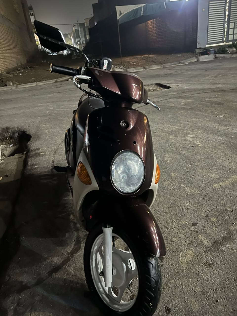 فله للبيع لون جوزي الدواخل جوزيات الدراجه مكفوله كفاله عامه صاله 3اشهر من جبتهاا السعر 950وبيهاا مجال بسيط كلشي شغال  مو شراي لا تعبني ***********هذه رقمي
