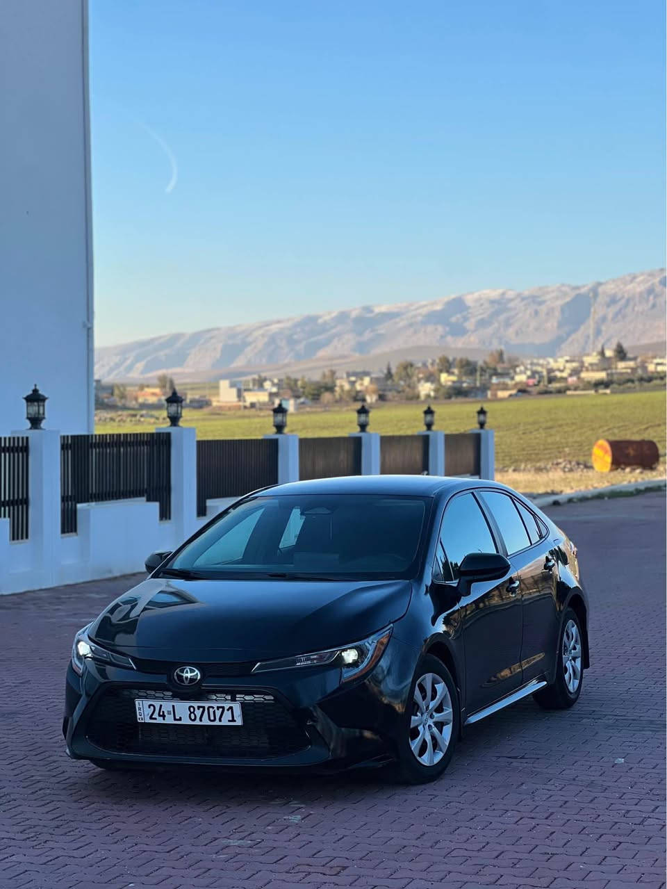 بيكاشو موديل2023 
سيارة بيها بس بونيد 
بدون دواخل ايا استفسار 
خابر ع رقم *********** أربيل, العراق
