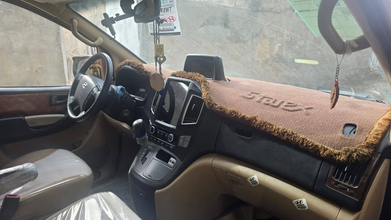 ستاركس موديل ١٩ مفتوح محمور  سبلاين ٧ مكفوله *********** مكلف بنشر
