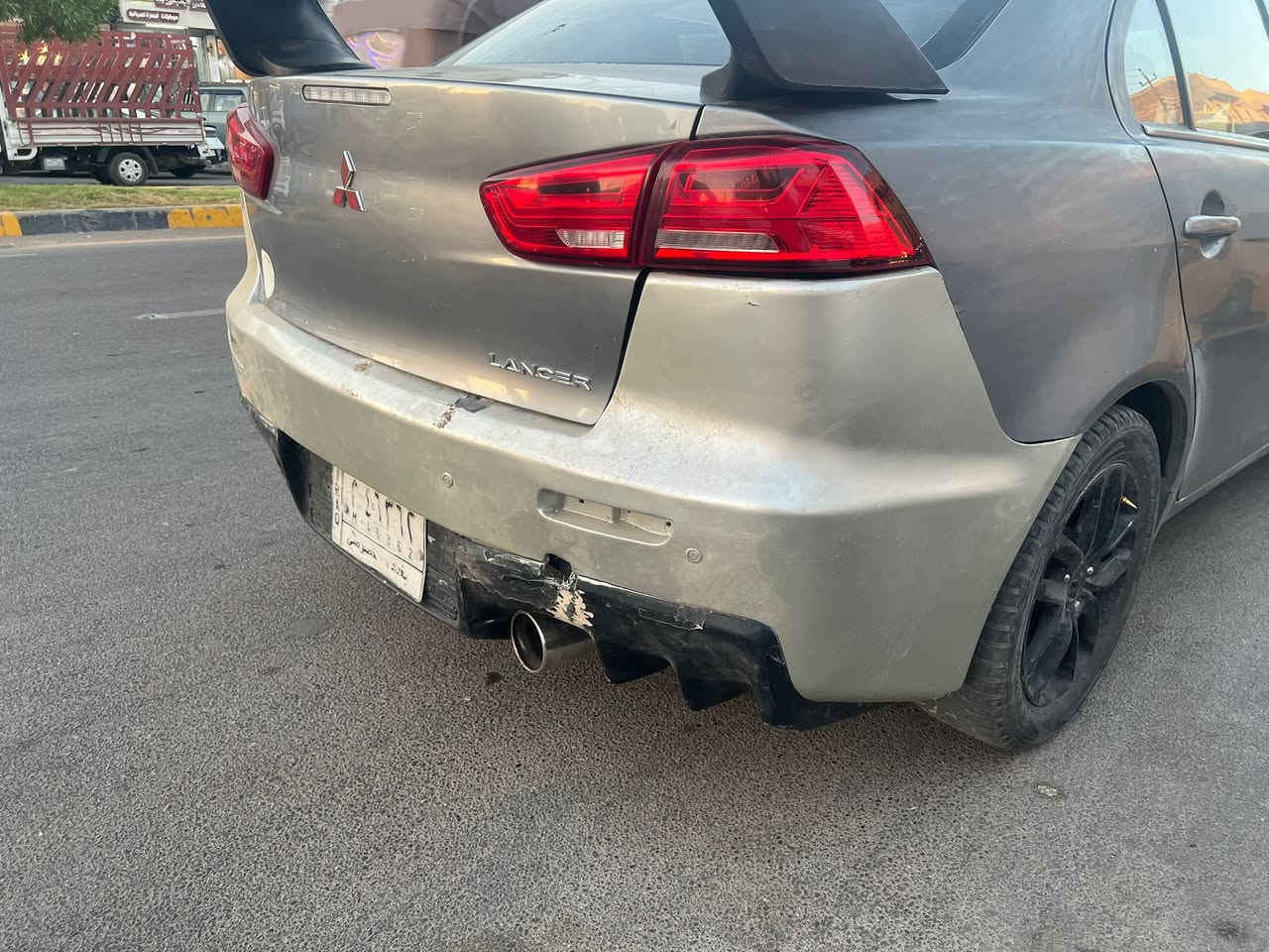 السلام عليكم دعاميه لانسر قرش للبيع مال ايفو يرادلها صبغ و اشويه ترتيب بس بلصور وصخه تره السعر 175 و بيها مجال المكان بغداد المنصور ***********
