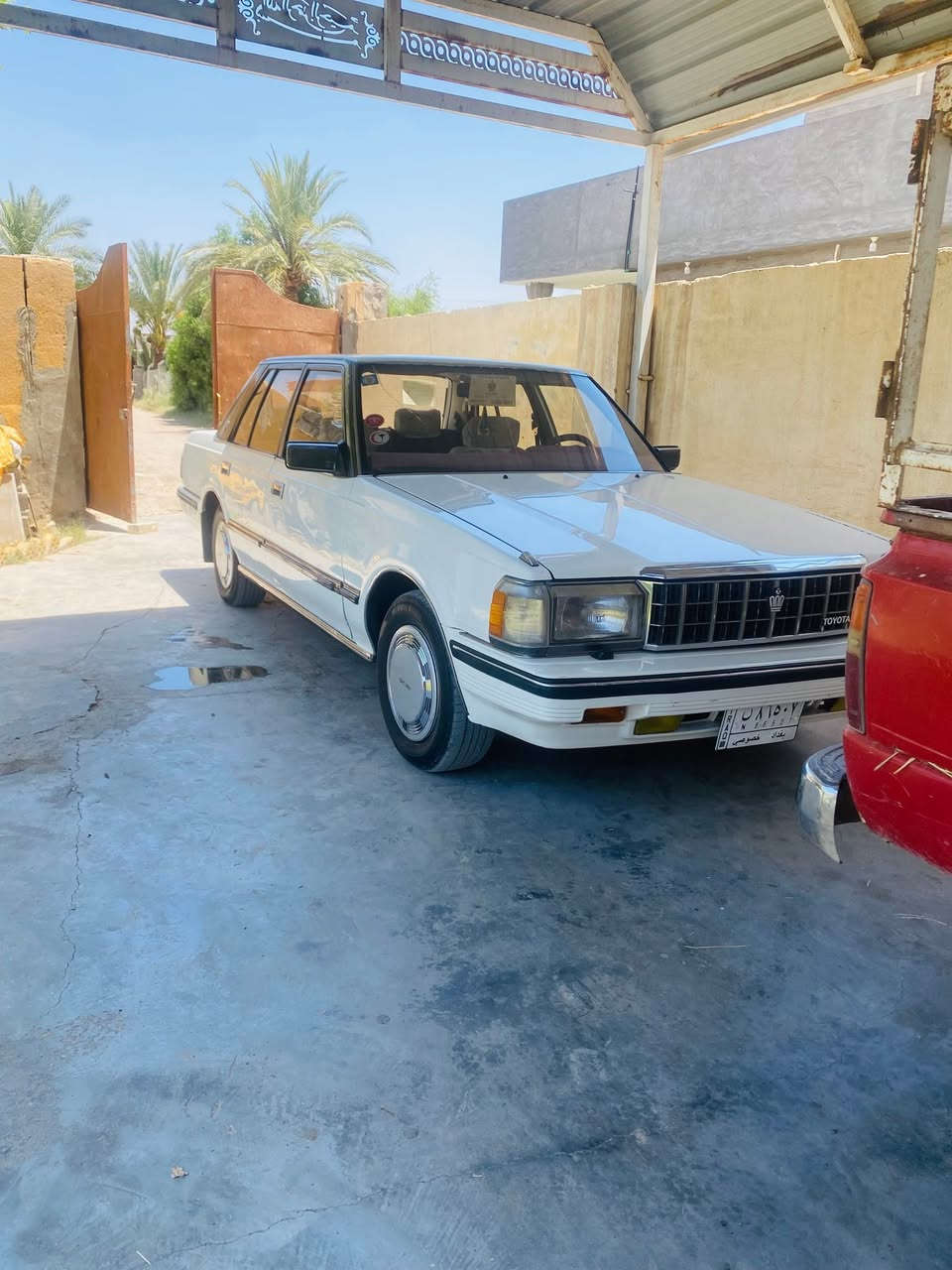 السلام عليكم للبيع سوبر موديل(٨٥) بلاديه كله عل شركه تبريد ثلج حداديه جديده صدر جديد تخم تاير كير ومحرك جديد كير عادي السعر ٦٩وبيه مجال//***********////المكان واسط الصويره

