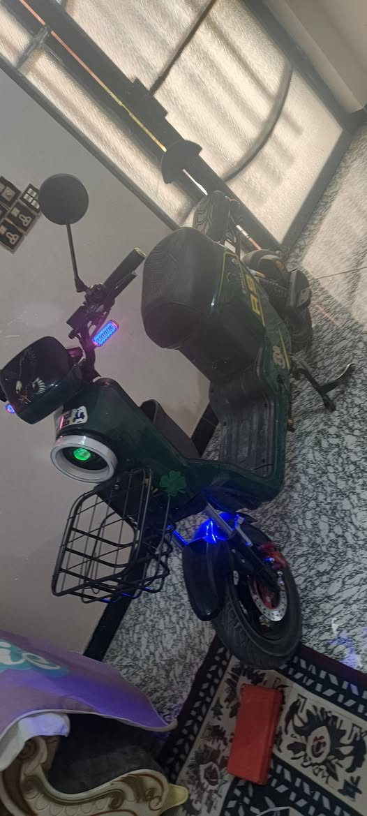 R9 الدراجه جديده ونضيفه مكفولة كم طخه خفيفه بل كفر بطاريات مكفولة الأصل الملف الأصل السعر ٥٥٠بيه مجال حك الجيه ناصرية تضحيه ***********
