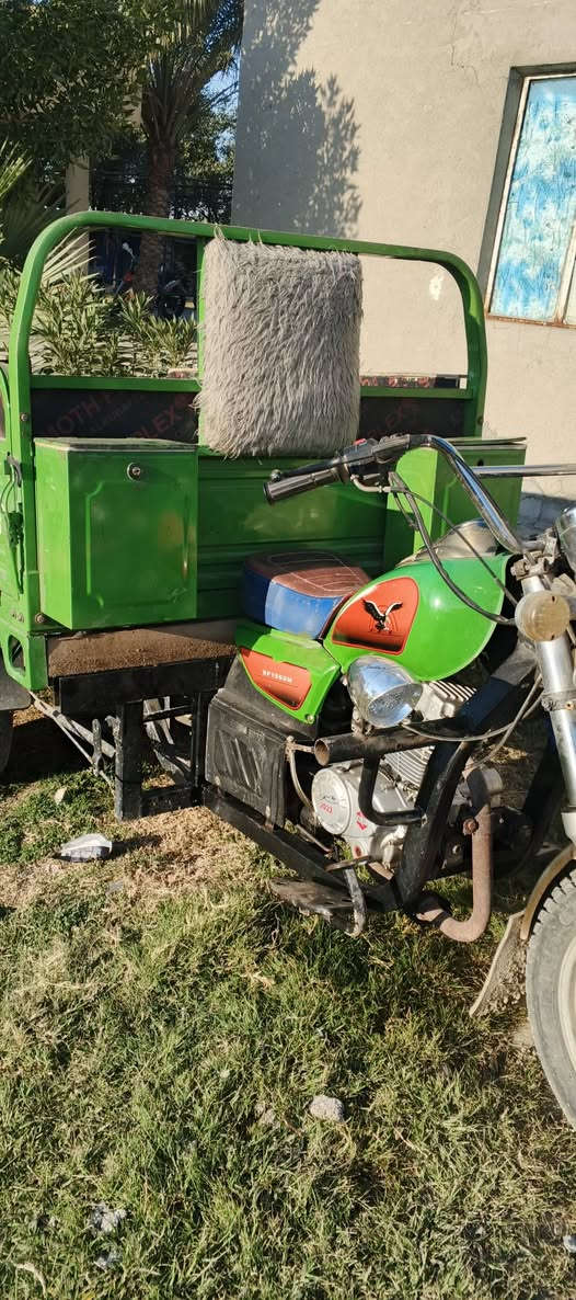 سلام عليكم ستوته للبيع مكاني بغداد فلكه سلما***********
