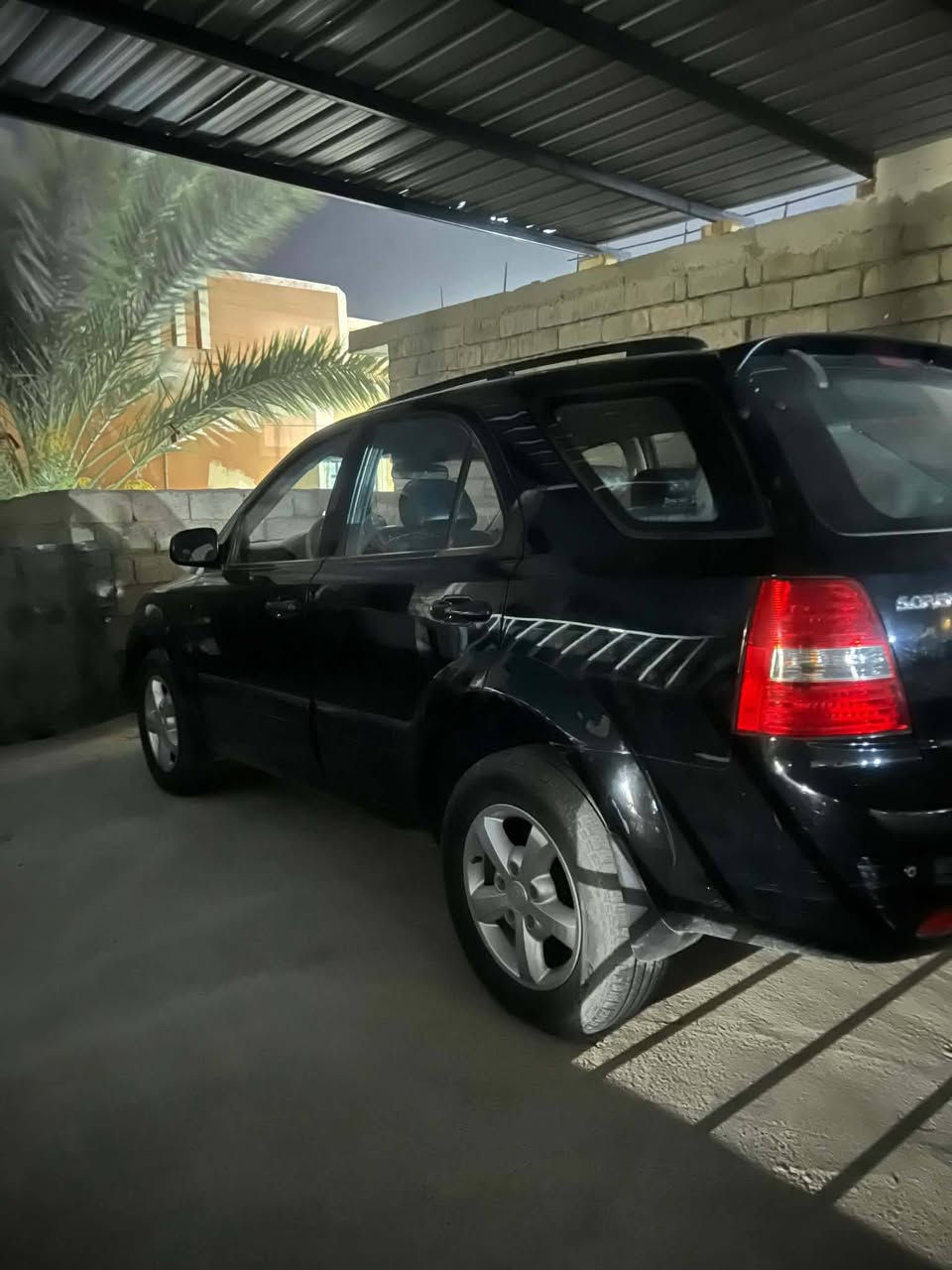 السلام عليكم 
للبيع 
كيا سورنتو موديل 2009 رقم اربيل دولي باسم البايع شرط التحويل والوكاله 
گير ومحرك شرط صدر جديد وتايرات جديده 
بدون صبغ بيها بارد اربع اصابع الچاملق الامامي جهه السايق 
تدفئه وتبريد شرط
السياره جاهزه ونظيفه 
السعر 125 نقدي وبيها مجال 
وترهم مراوس حسب القناعه 
عنوان السياره صلاح الدين الشرقاط قريه النمل 
للاستفسار الاتصال على الرقم التالي 
***********
