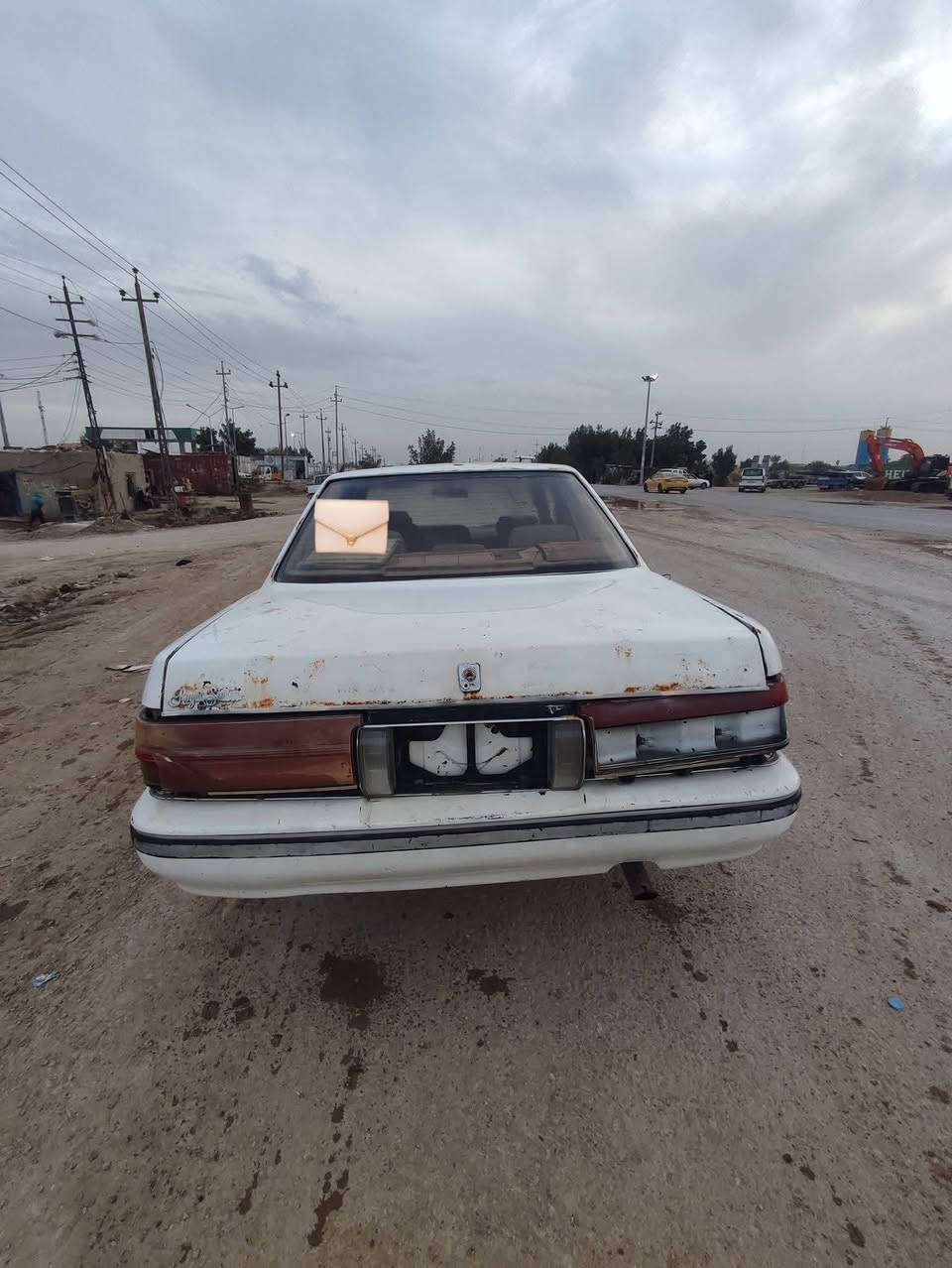 سلام عليكم هارتوب موديل 1992 رقم قادسيه مشروع وطني تحويل مباشر كير ومكينه ففتي جدد حاويه مكفولات  حداديه تعبانه وكشره مثل ما موضح بصور السعر 20$ وبيه مجال لشراي للستفسار الاتصال ع رقم ***********
ذي قار / الفجر
