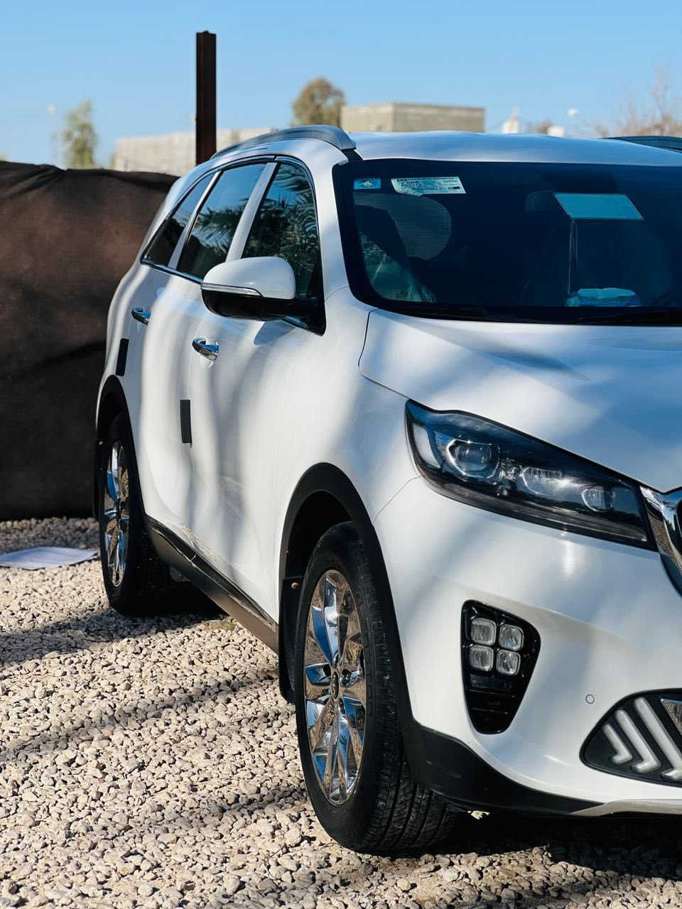 السلام عليكم
سورنتو 2018شكل 2020 خليجي رقم بغداد بسمي سنويه جديده وهزه جديده السياره بالكارتون مكفوله كفاله عامه عدا بارد بالجاملغ الخلفي شبر بي تصليح بارد مامبين نهائي كير محرك كفاله من كلشي ماشيه75الف كيلو جنطه كهرباء بصمه تشغيل وبصمه أبواب سبعه راكب تبريد خلفي قطعتين منفصل 
رادارات وحساسات خلفي وأمامي وجانبي اشاير بالمري مري شفط  ويل كروم حداديه إماميه وخلفيه قبل سبوع سويته تخم تاير جديد 
***********
مكاني  بابل الحمره الغربي
