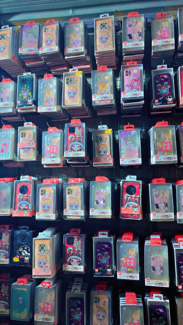 عرض 200 كفر بسعر 60 الف دينار وتوصيل مجاني موديلات كلها حديثه 

تجيك ايفون اندرويد رقمي ***********
